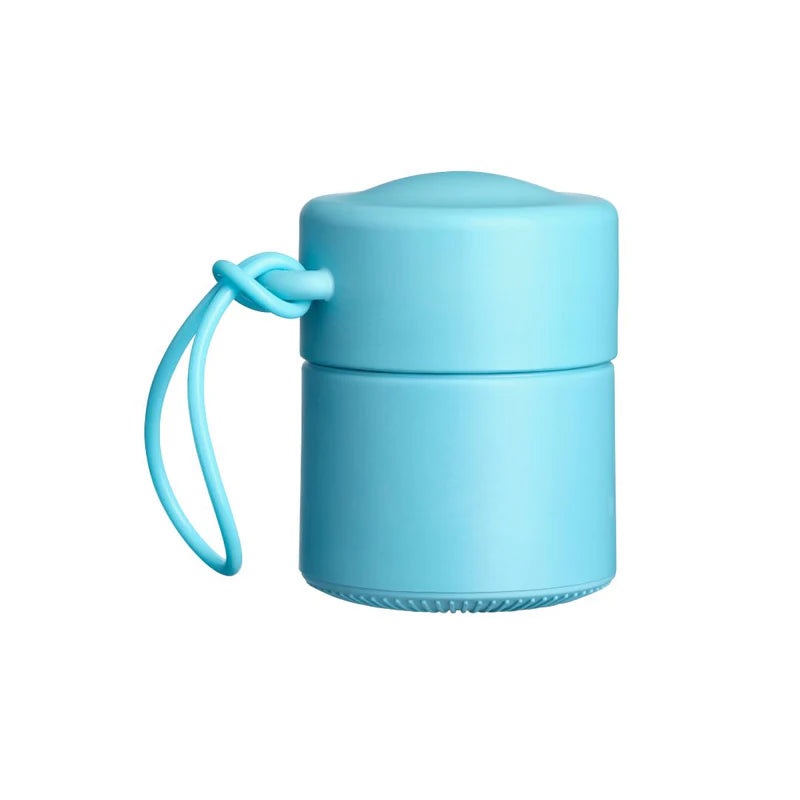 Solmates Sky Blue Sunscreen Applicator