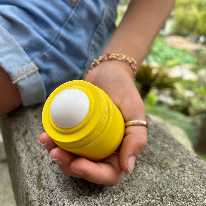 Solmates Sunshine Yellow Sunscreen Applicator